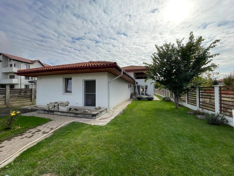 Comuna Berceni, 2 min Lidl vila individuala 6 camere