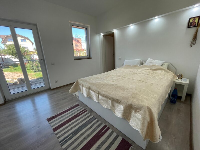 Comuna Berceni, 2 min Lidl vila individuala 6 camere