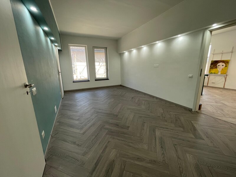 Comuna Berceni, 2 min Lidl vila individuala 6 camere