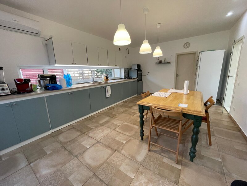 Comuna Berceni, 2 min Lidl vila individuala 6 camere